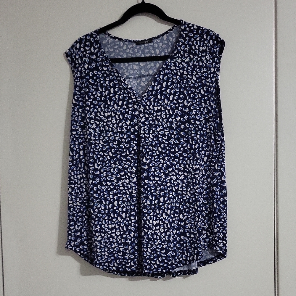 Papermoon Blue and White Patterned Blouse